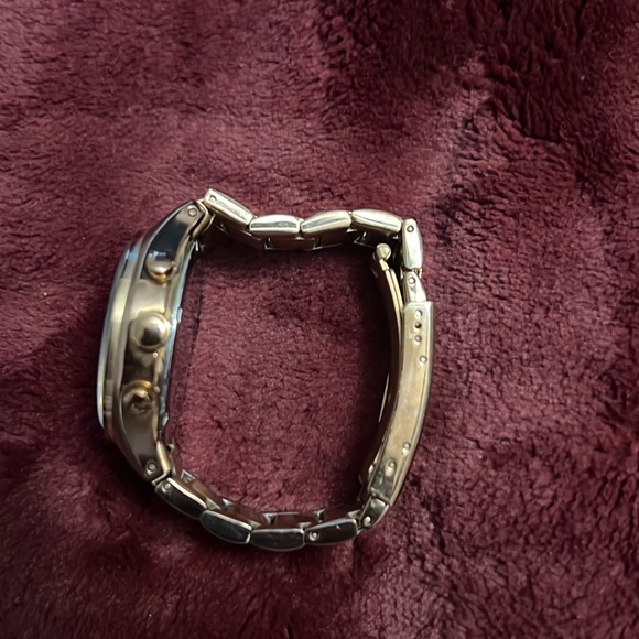 Fossil Watch - Picture 2 of 3